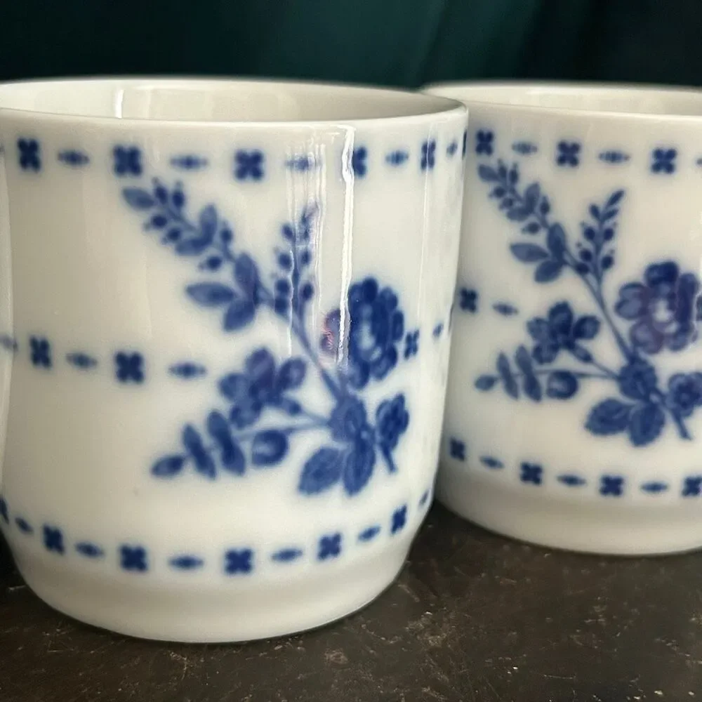 Flow Blue by Williams Sonoma 2 Ceramic Coffee Cups